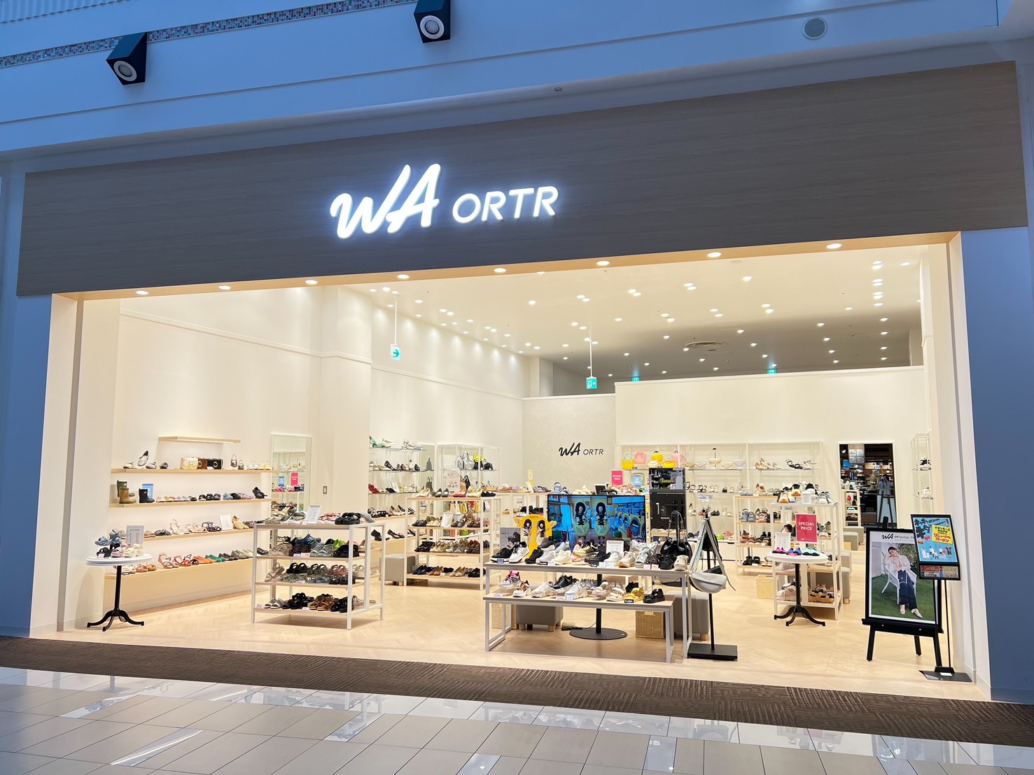 WA ORTR イオンモール堺北花田店 外観